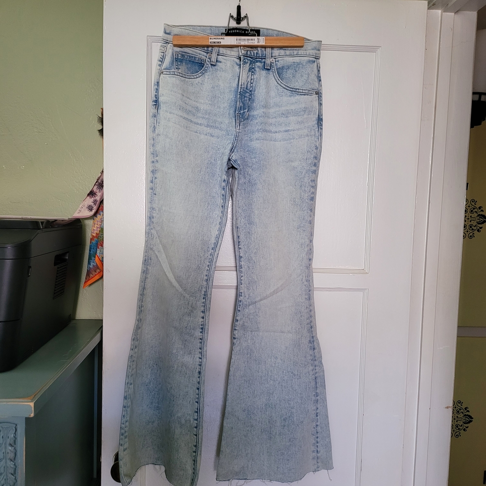 VERONICA BEARD Flared Jeans